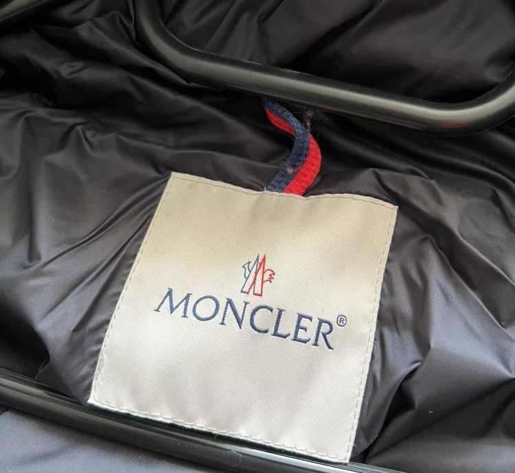 Moncler Parka Jacket Hermine Giubbotto Winter Puffer