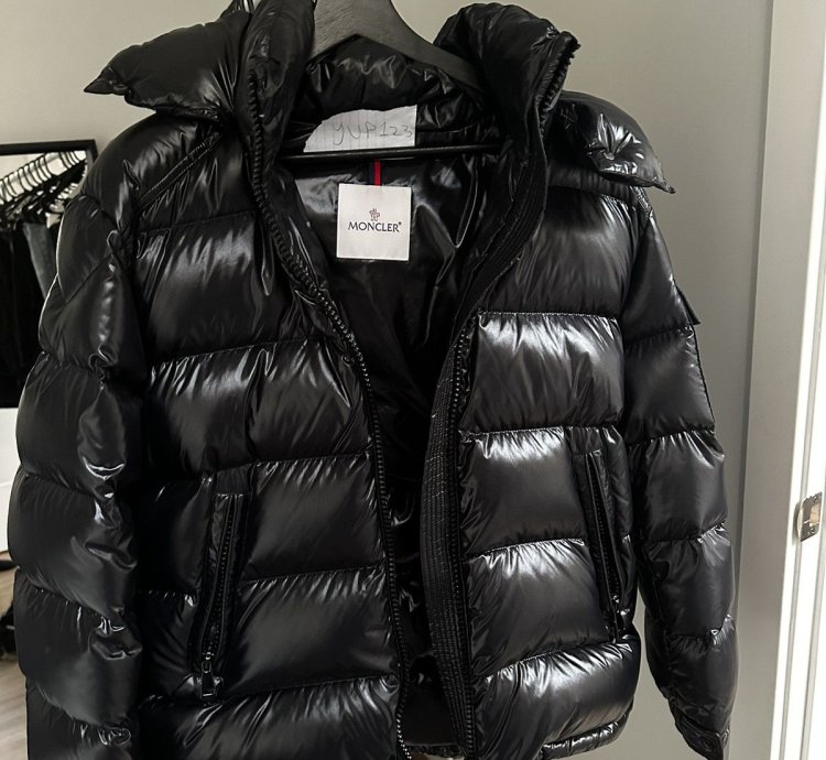 Moncler Puffer Jacket shiny Maire Giubbotto