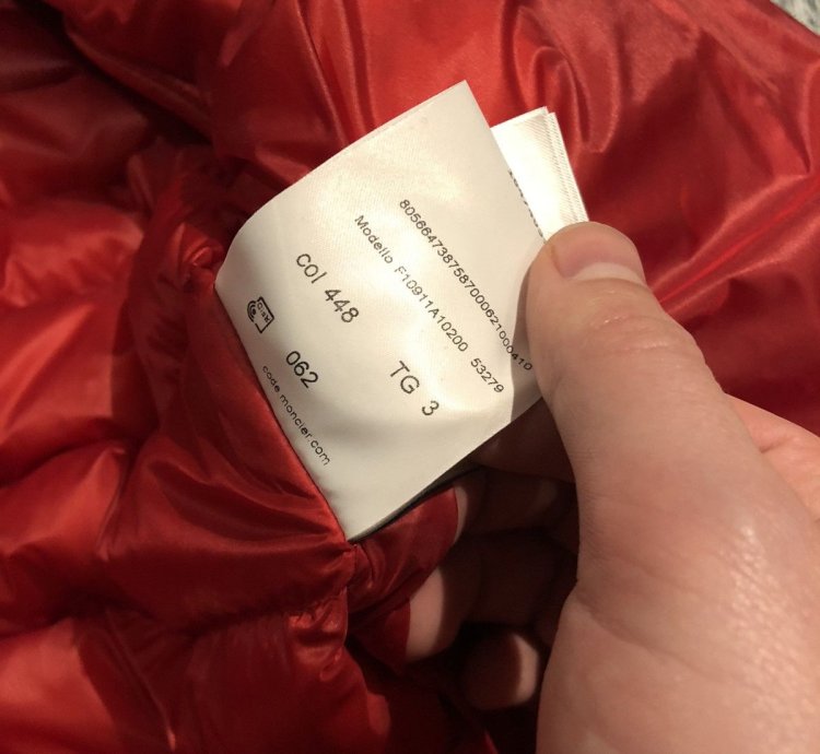 Moncler Red Robert Jacket Bomber Puffer Maya Montgenevre 3