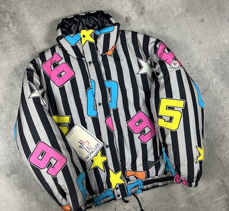 Moncler Ski Wear Puffer Jacket Size 3