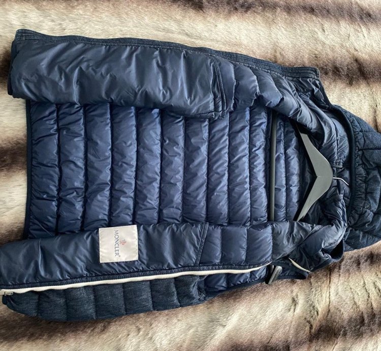 Moncler Sleeveless Jacket