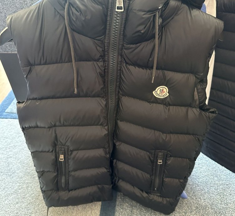 Moncler Sleeveless Jacket Size 3