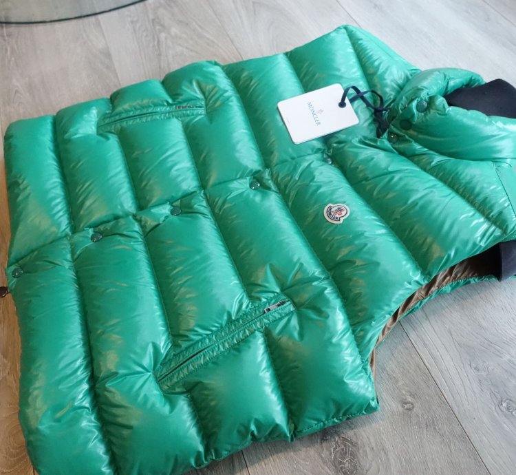Moncler Tibb Down Jacket Vest Green Xl Xxl