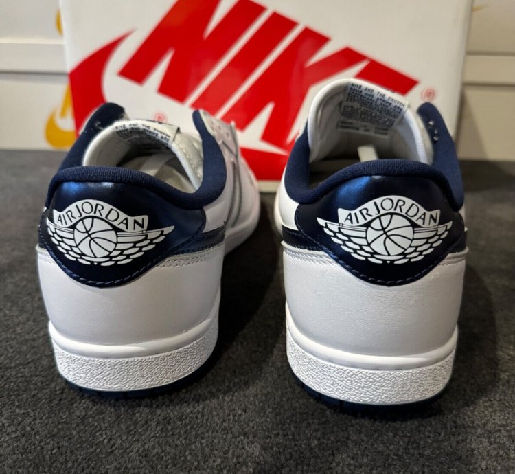 Nike Air Jordan 1 Low 85 metallic Blue