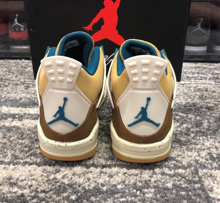 Nike Air Jordan 4 Retro Cacao Wow