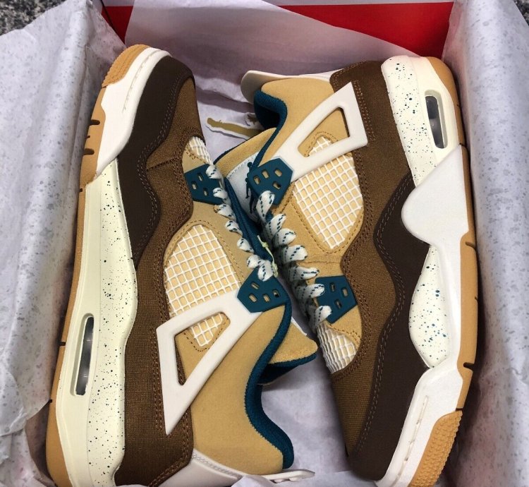 Nike Air Jordan 4 Retro Cacao Wow
