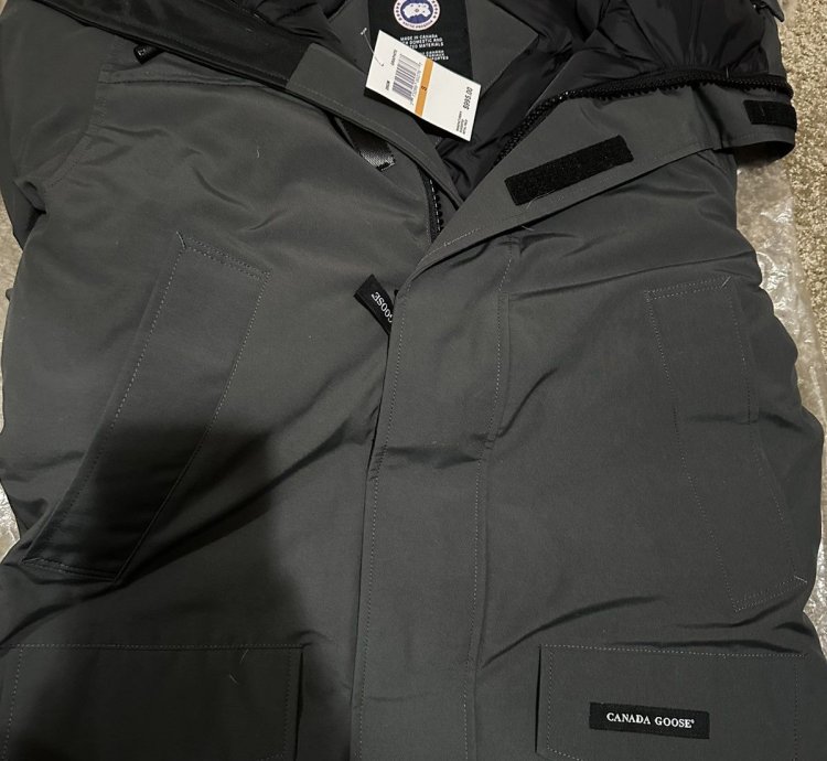 New Canada Goose Graphite Langford Parka