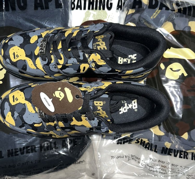 Bape Sta Madison Ave Camo Black Yellow Size 10