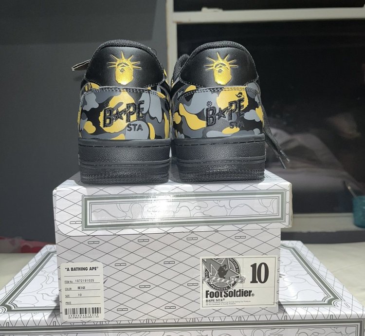 Bape Sta Madison Ave Camo Black Yellow Size 10