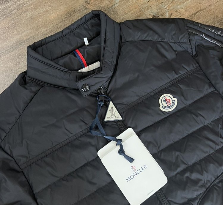 New Moncler Jacket Puffer Black Alkap Brand New