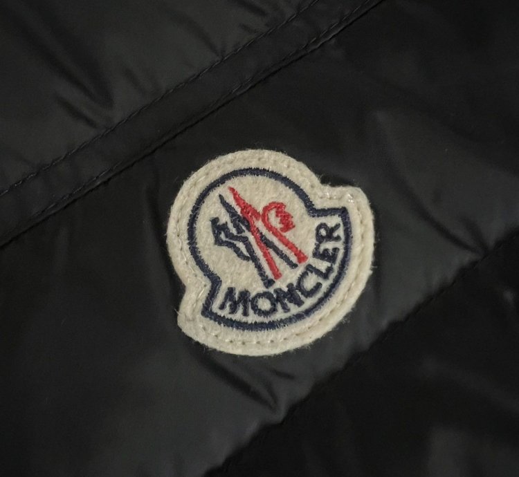 New Moncler Jacket Puffer Black Alkap Brand New