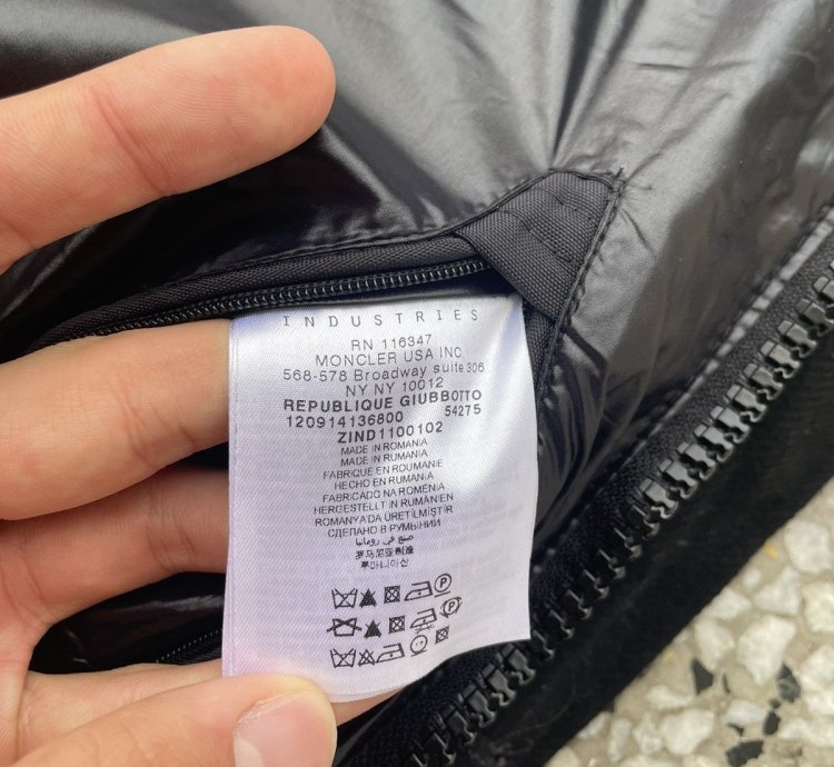 New Moncler Wool Warm Jacket