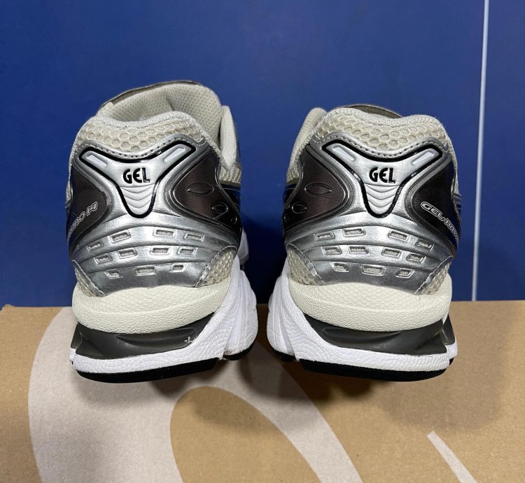Klth X Aslcs Gel-kayano 14 cream Scarab