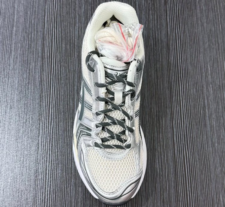 Klth X Aslcs Gel-kayano 14 cream Scarab