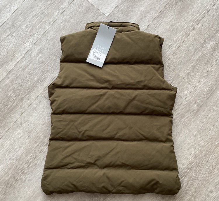 Rare Woman Canada Goose Freestyle Puffer Vest