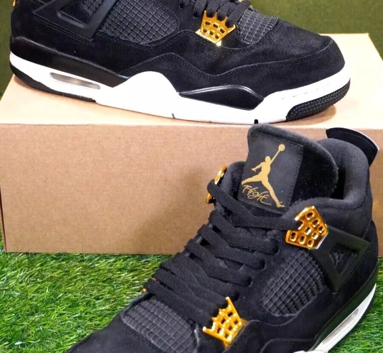 Jordan 4 Retro royalty