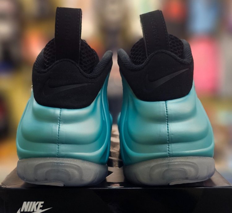 Nike Air Foamposite Pro Island Green