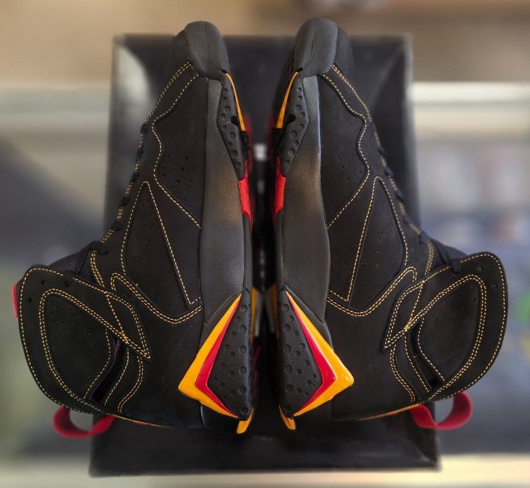 Air Jordan 7 Retro Citrus 2022