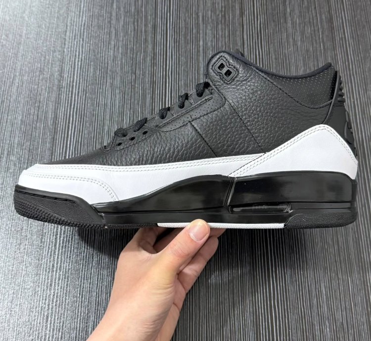 Fragment Design X Air Jordan 3 Retro Sp blackwhite