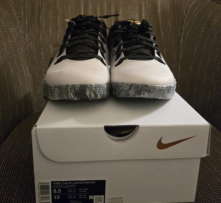 Nike Kobe 9 Low Mambacita