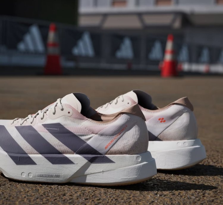 Adidas Adizero Adios Pro 4 chalk White Grey Strata Impact Orange