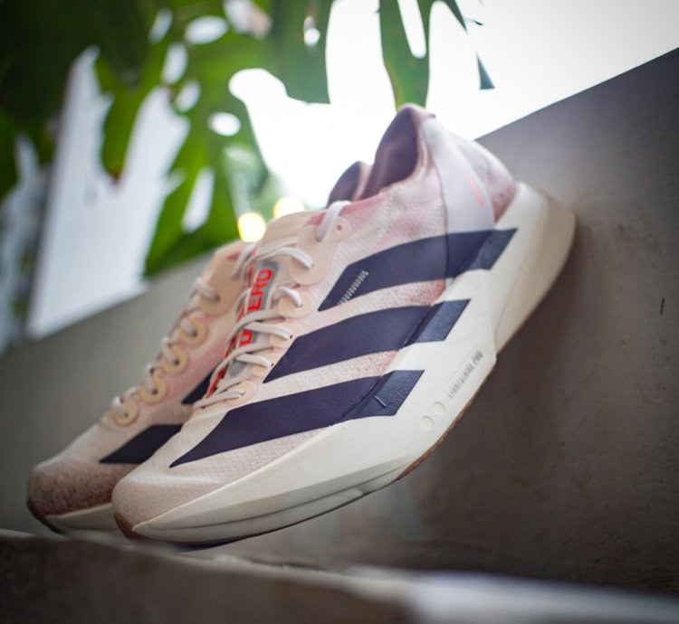 Adidas Adizero Adios Pro 4 chalk White Grey Strata Impact Orange