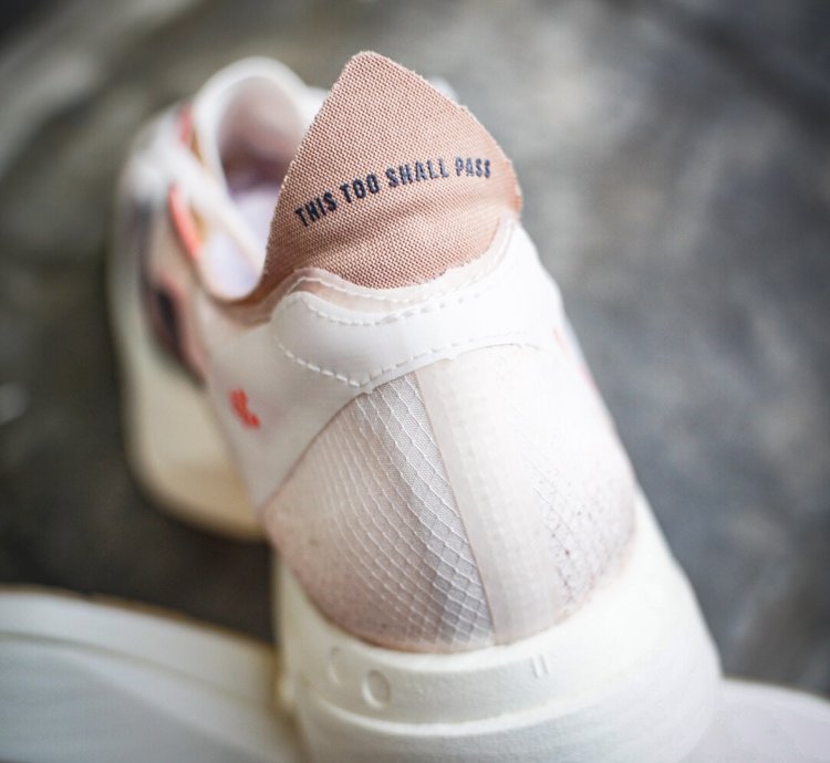Adidas Adizero Adios Pro 4 chalk White Grey Strata Impact Orange