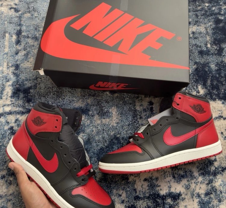 Air Jordan 1 High Retro 85 Bred 2025
