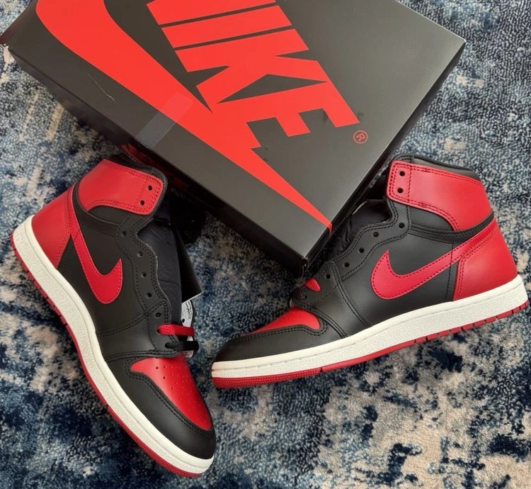 Air Jordan 1 High Retro 85 Bred 2025