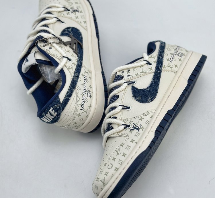300 Nike Sb Dunk Low X Louis Vuitton White And Blue Denim Straps Sj2068-249 -