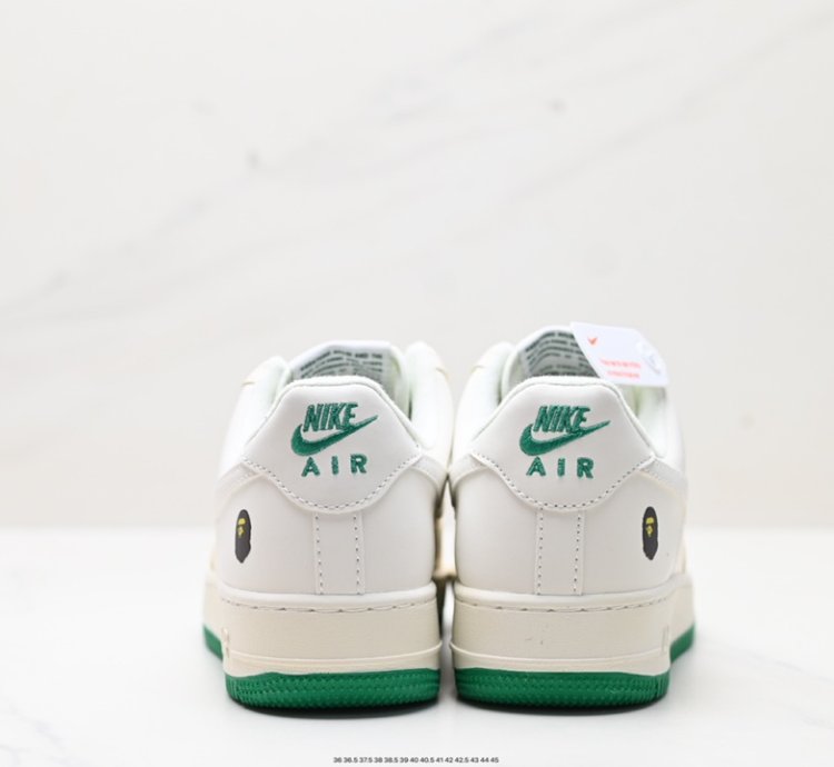 240 Nike Air Force 1 Low 07 Fg6688-102