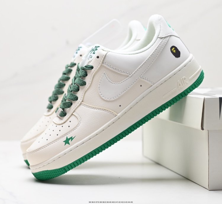 240 Nike Air Force 1 Low 07 Fg6688-102