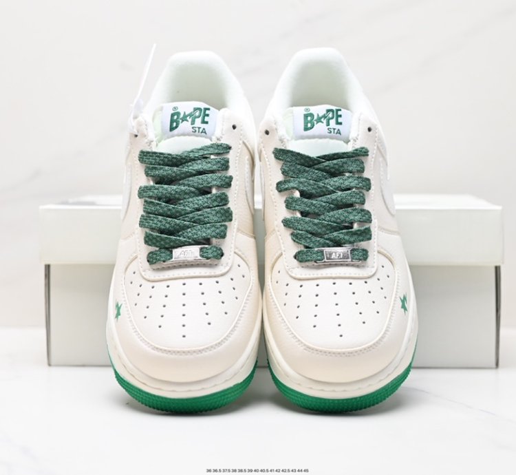 240 Nike Air Force 1 Low 07 Fg6688-102