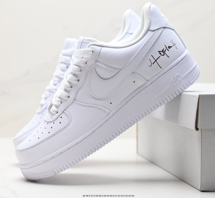 180 Nike Air Force 1 Low 07
