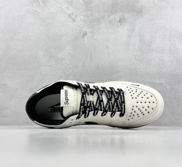 280 Nike Sb Dunk Low Supreme Joint Bb6698-515