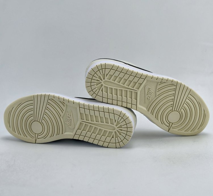 220 Foreign Trade Edition Air Jordan 1 Retro Low Coconut Milk Cream Dc0774-121 -