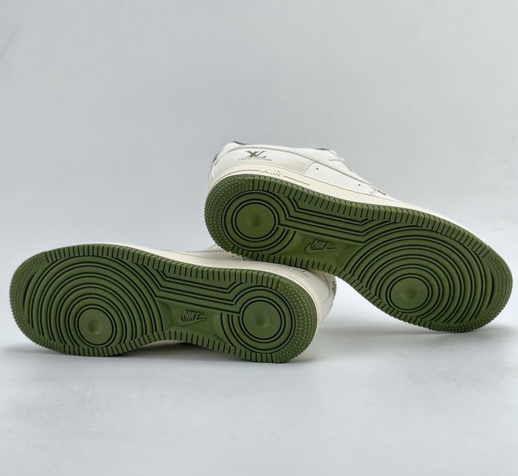 260 Nike Air Force 1 Low 07 X Louis Vuitton White And Green Double Hook Xz6188-0