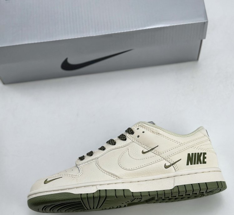 180 Nike Sb Dunk Low White Green Three Hooks Starry Sky Nk5639-323