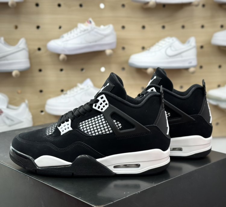 450 Jordan Aj4 Mid-top Retro Casual Sports Culture Basketball Shoes Matte Black