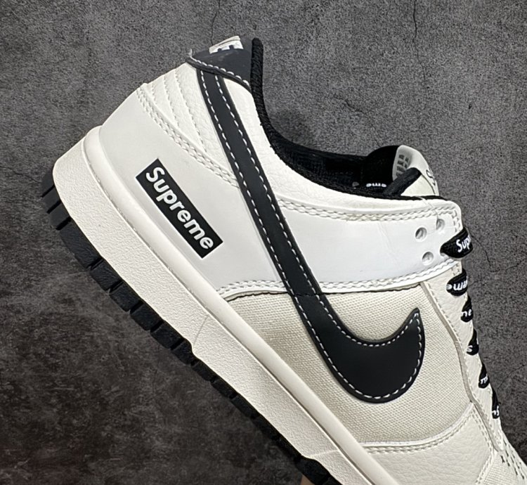 Supreme X Nike Dunk Low Beige Canvas Bb6698-515 - Putia