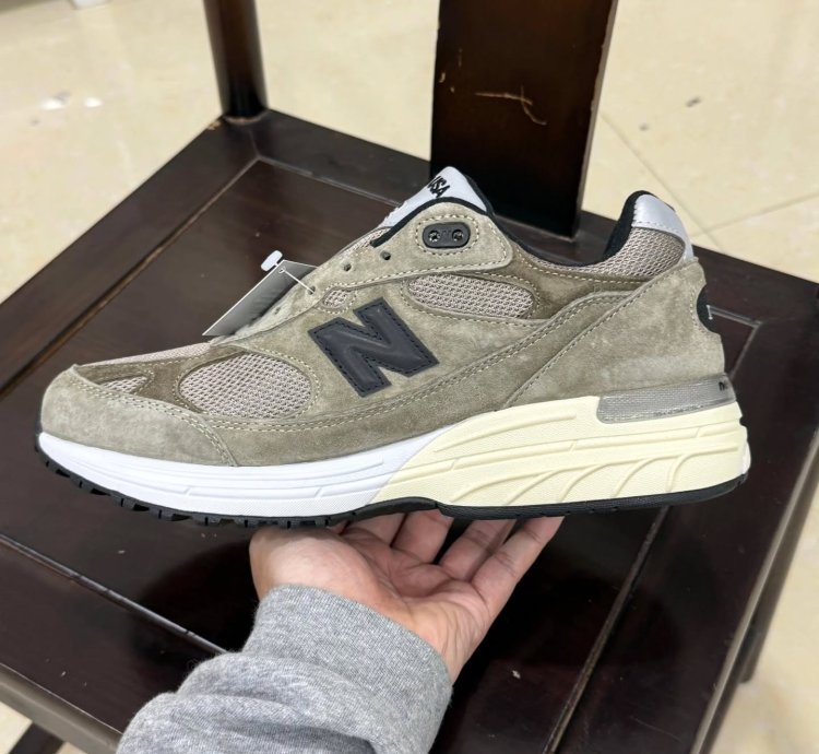 New Balance 993 Miusa Jjjjound Military Urban Grey Angora