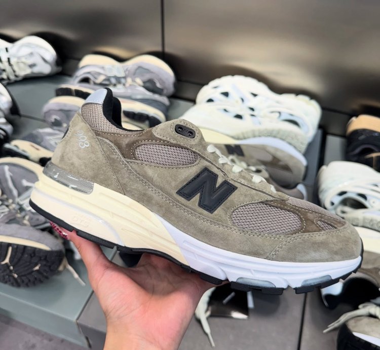 New Balance 993 Miusa Jjjjound Military Urban Grey Angora