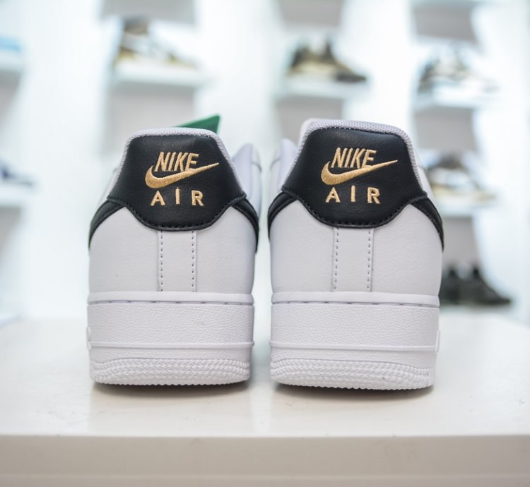 200 Hy Version Of The Nike Air Force 1 Low 07 White And Black Cz0270-10