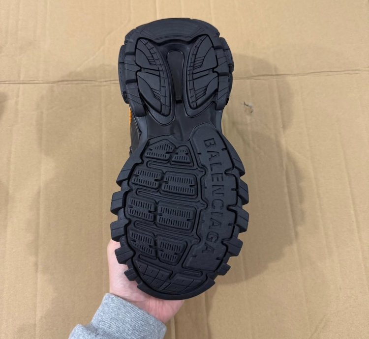 Balenciaga Track Trail Laces Sneaker blackorange