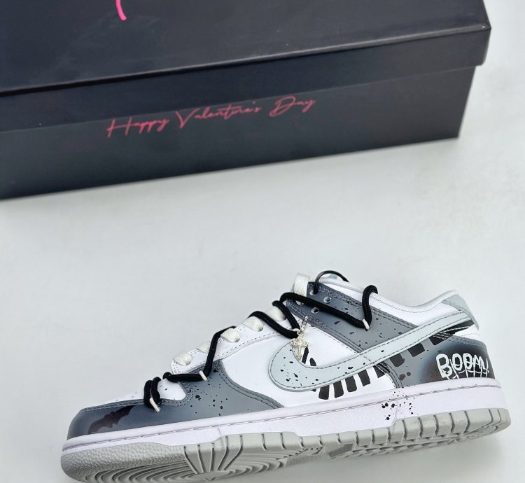 280 Nike Sb Dunk Low Ink Graffiti Double Hook Halloween Cross White Gray Dv0831-