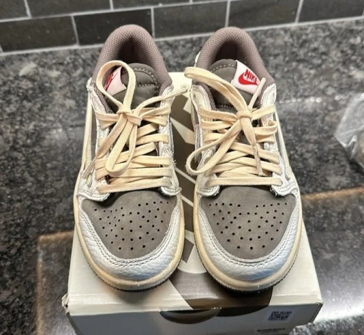Travis Scott X Air Jordan 1 Low Og reverse Mocha