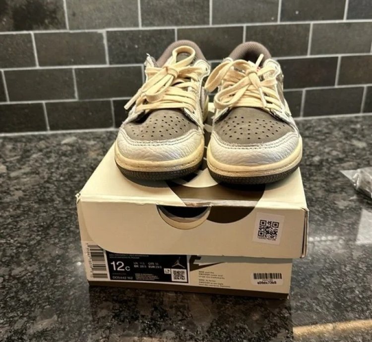 Travis Scott X Air Jordan 1 Low Og reverse Mocha