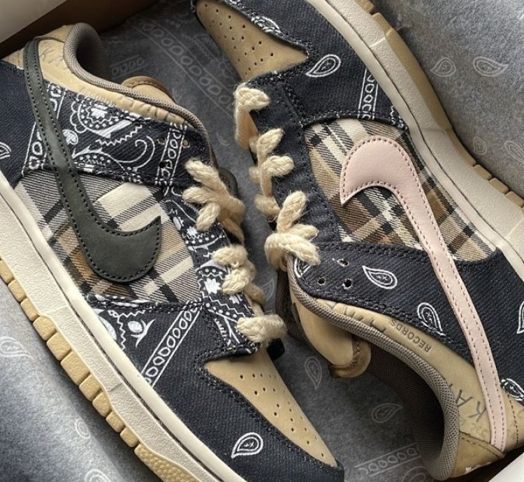 Travis Scott X Nike Sb Dunk Low