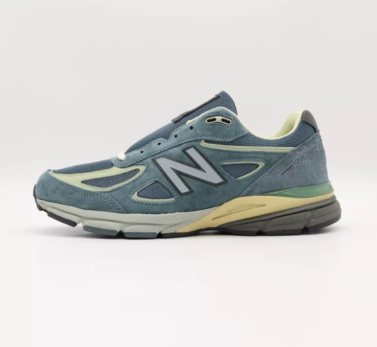 U990al4 Auralee New Balance 990v4 Dusty Blue