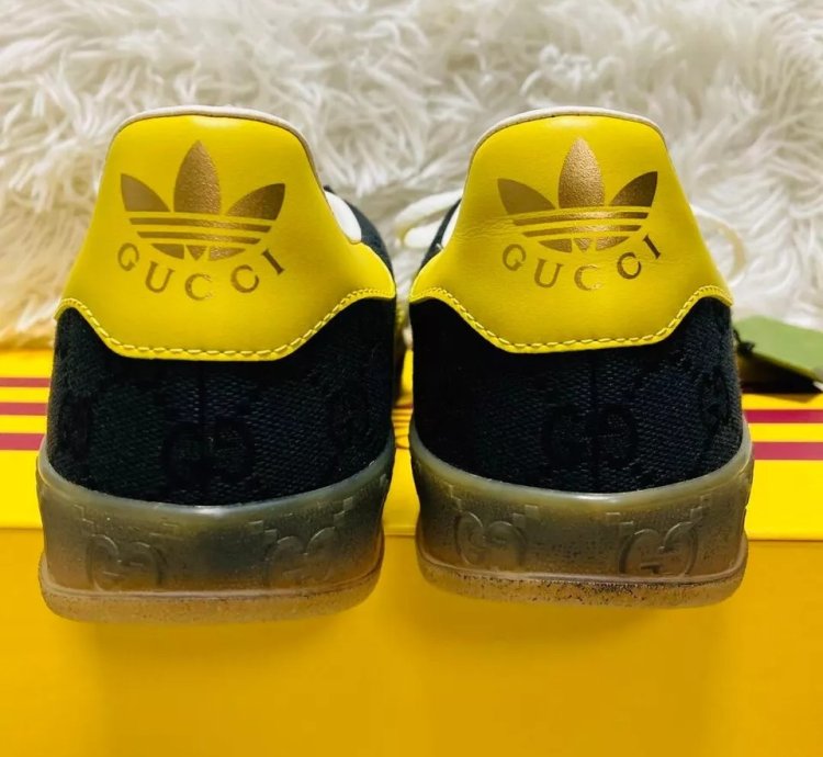 Gucci X Adidas Collaboration Gazelle Sneakers Black Color